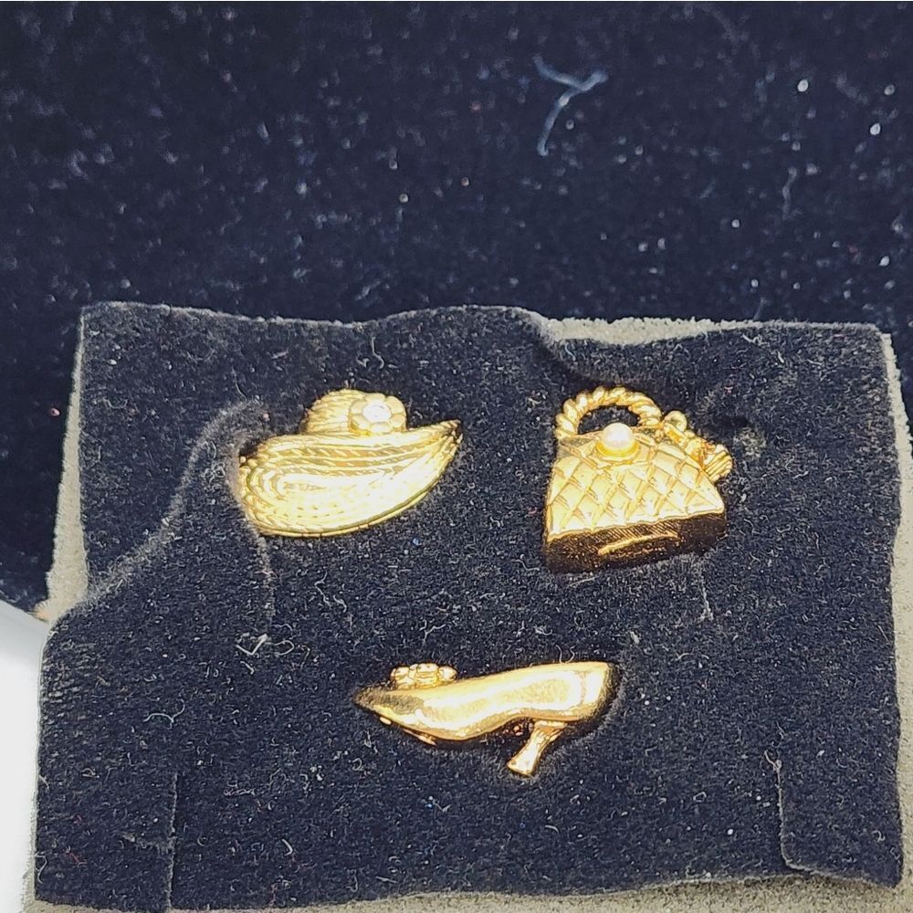 Avon vintage pin brooches